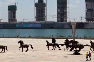 Chinese Ghost City – Ordos and Kangbashi Tour