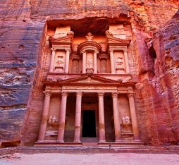 00-lede-petra-jordan-travel-guide