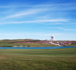 Golf-course-in-Ashgabat-1-e