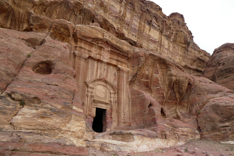 Petra tomb