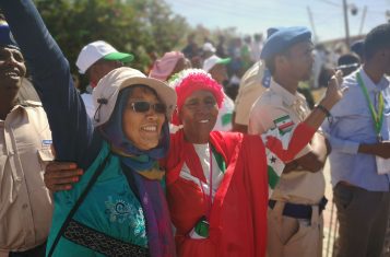 YPT mingling with Somalilanders