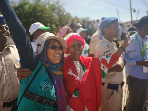 YPT mingling with Somalilanders