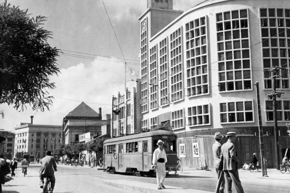 photo of korea before the war: streets of Seoul