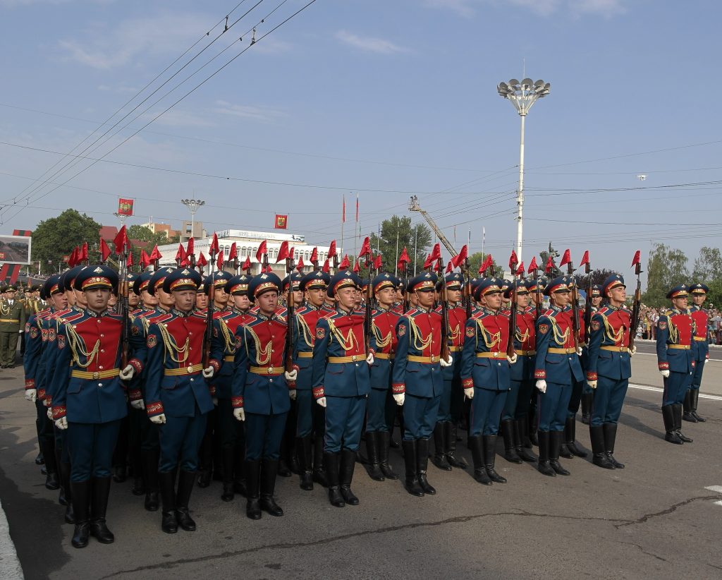 Transnistrian soldiers marching