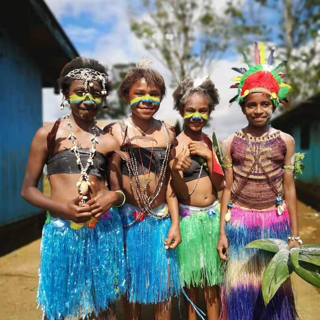 School cultural day, Mont Hagen