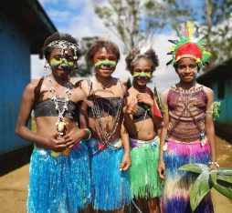 School cultural day, Mont Hagen