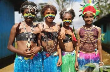 School cultural day, Mont Hagen