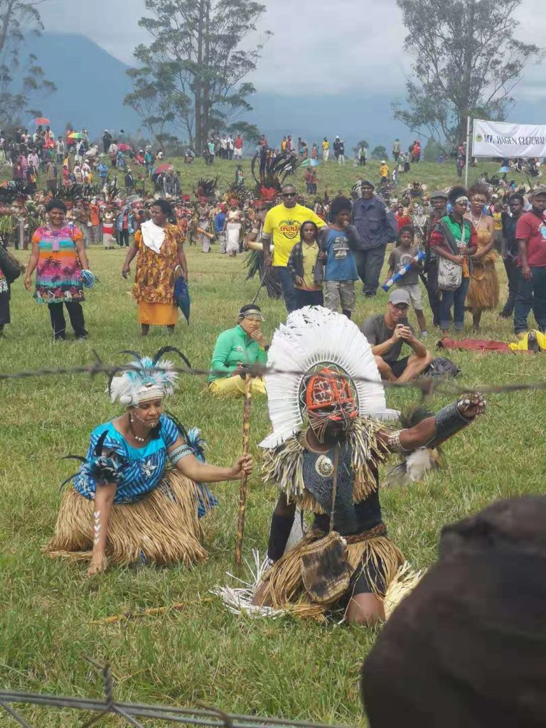 The cultural show of Mont Hagen