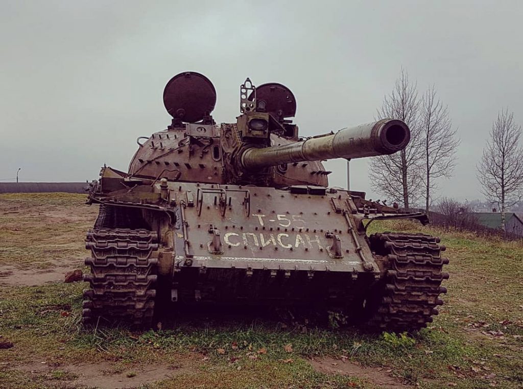 A tank sits abandoned in South Ossetia. 