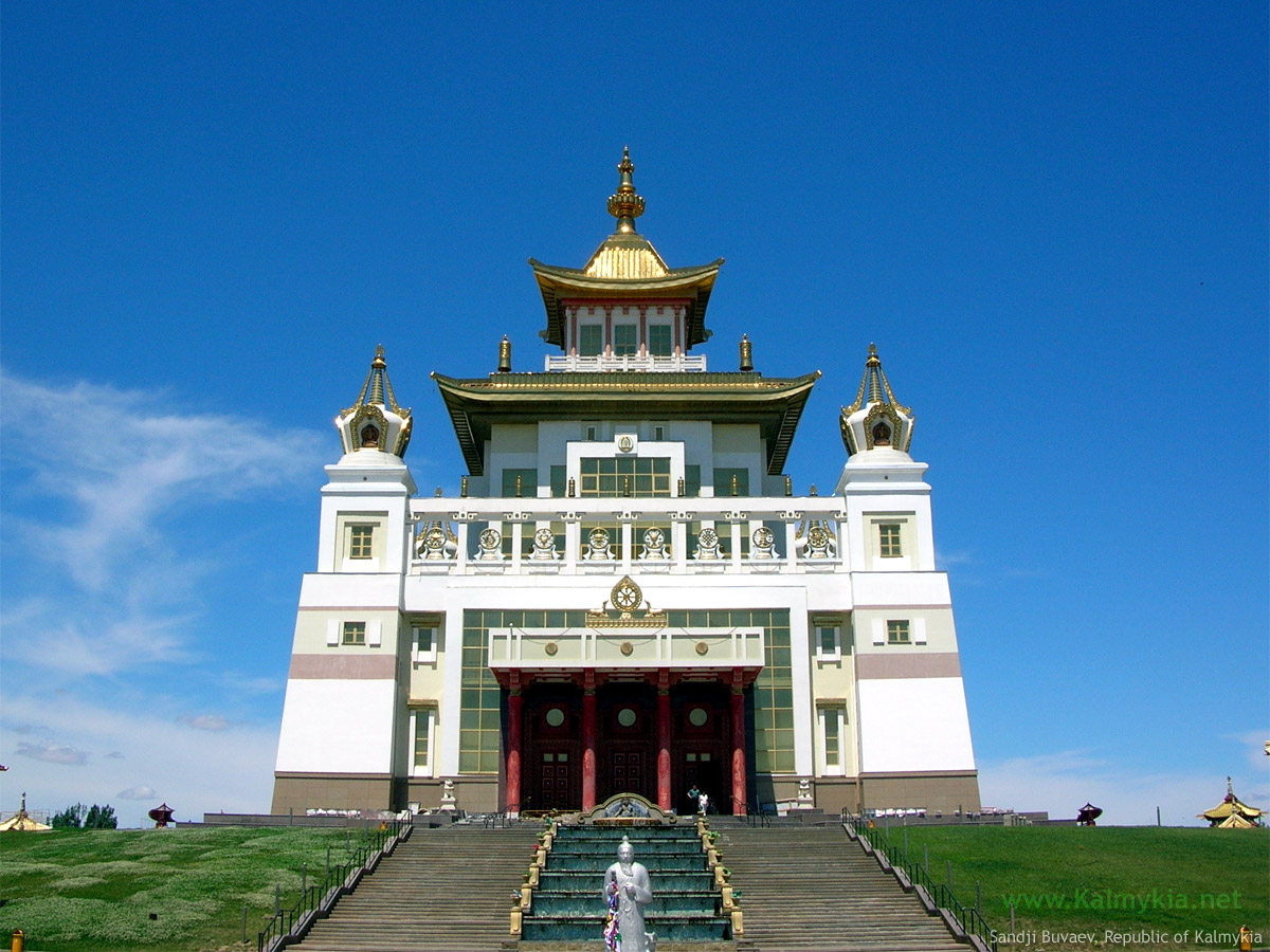 Russian Republics: the Republic of Kalmykia — Young Pioneer Tours