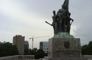 The place du Souvenir, commemorating the victims of the putsch attempt in Benin