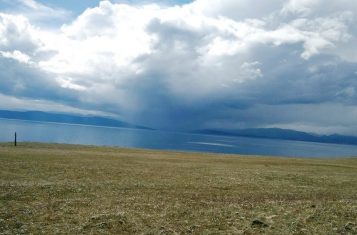 Lake Khovsgol, where takes place the Mongolia Ice Marathon
