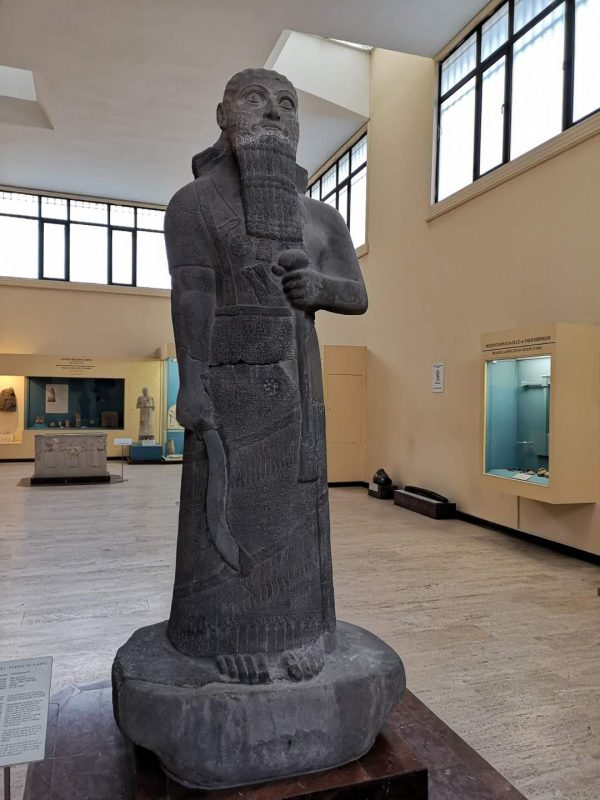 A statue at the archaeological museum of Istanbul
