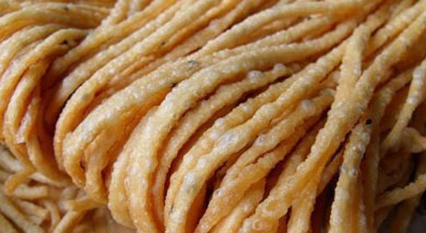 Sazi a type of crunchy fried dough