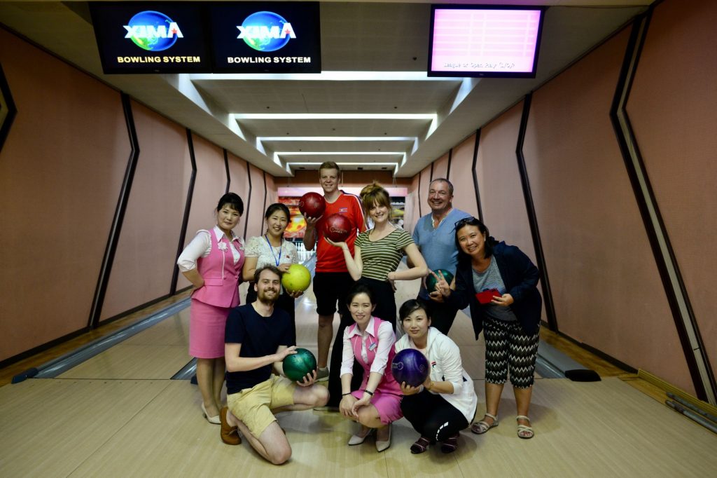 Yanggakdo Hotel Bowling Tourists