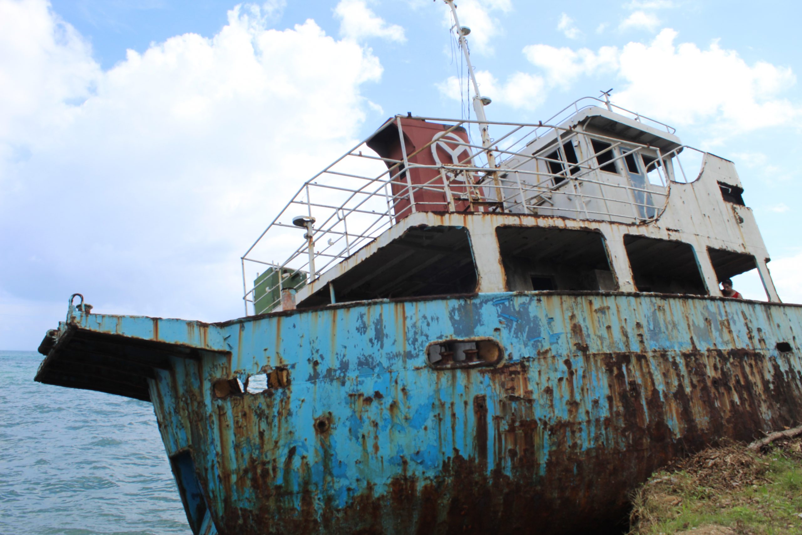 The main thing to do in Honiara is to go snorkelling for shipwrecks