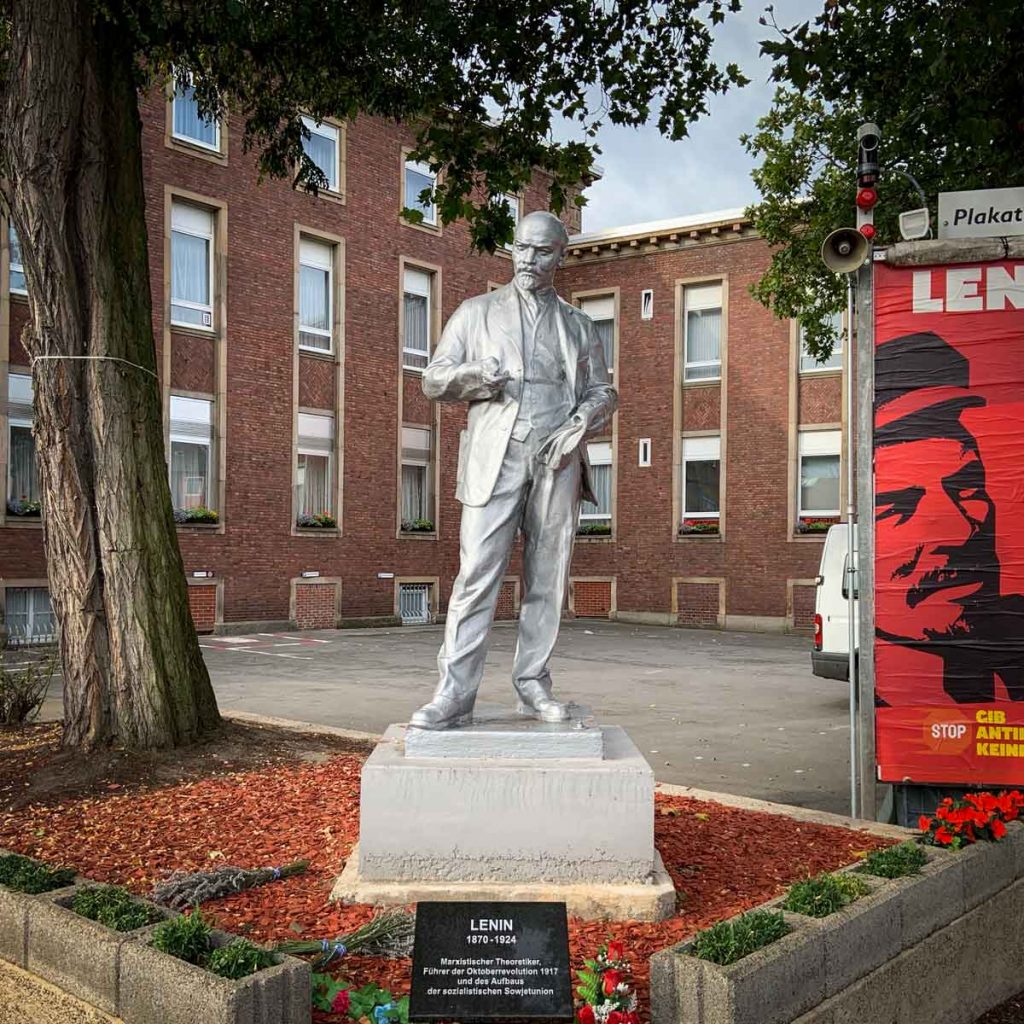 Lenin statue and me