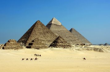 pyramids of egypt