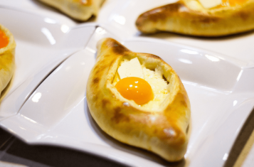 Khachapuri - 10 Mouth-Watering Facts About This Beautiful Georgian Food