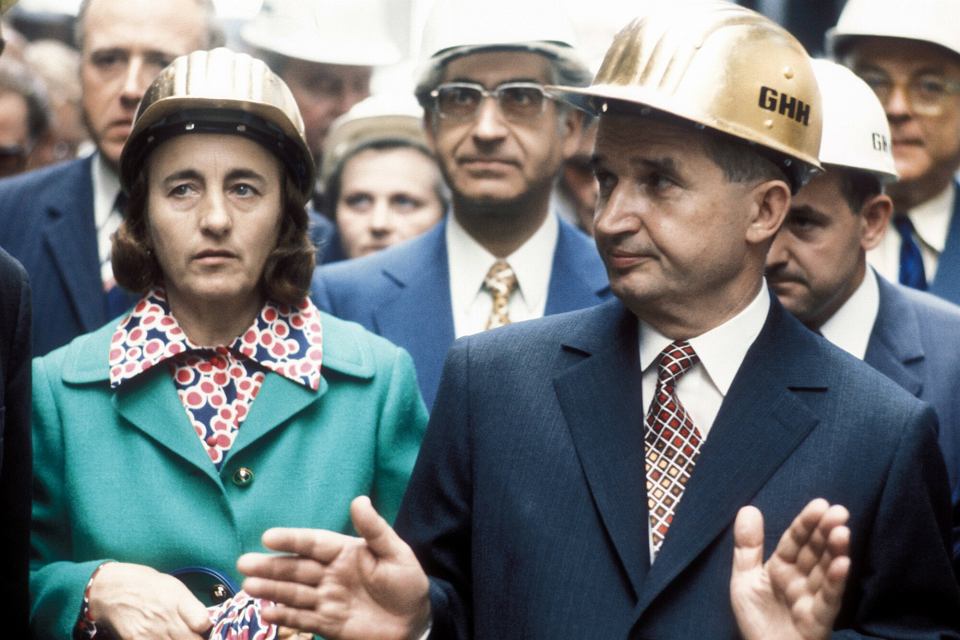 Wife of a Romanian Dictator - 5 Shocking Facts About Elena Ceaucescu