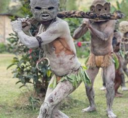 Mudmen of Goroka