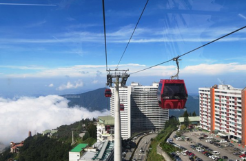 Genting Highlands: Malaysia's Hilltop Paradise!