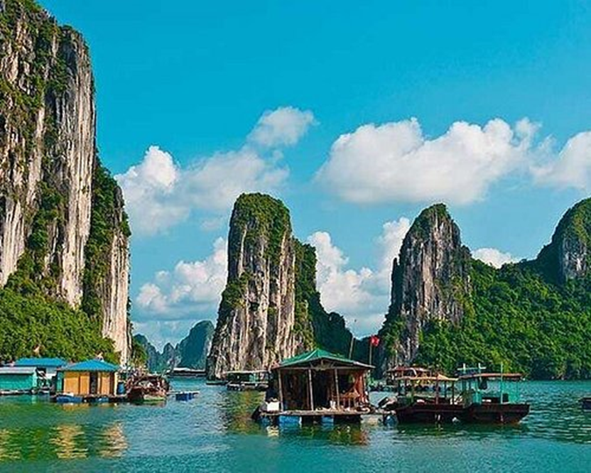 Halong Bay & Cát Bà: Sail into Serenity