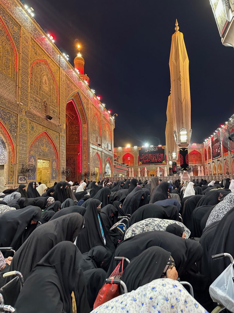 Pilgrims in Karbala 