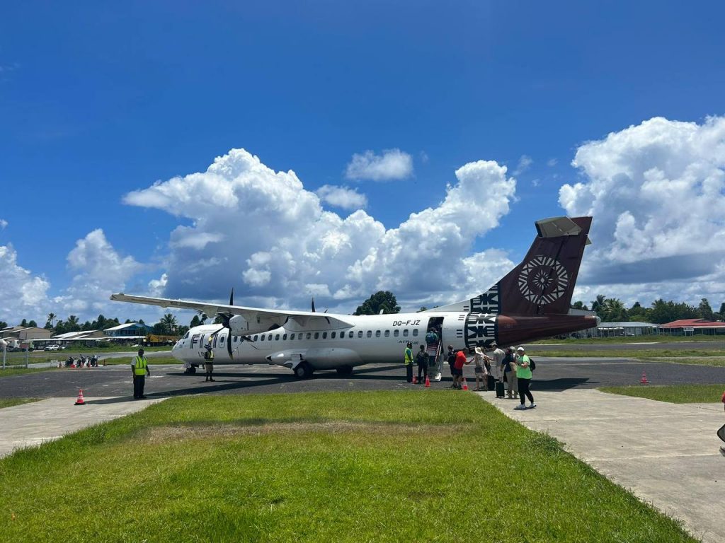 Fiji with Young Pioneer Tours