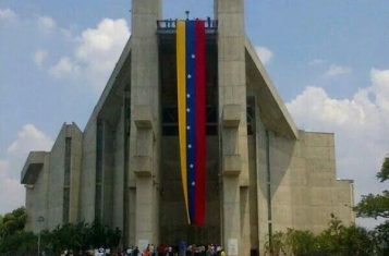 Go to Venezuela