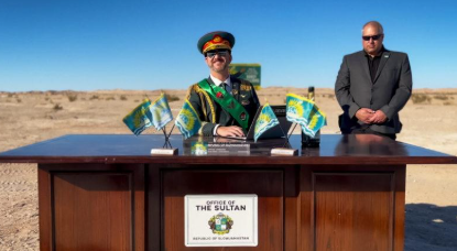 His Excellency, Randy “R Dub!” Williams, Sultan of Slowjamastan