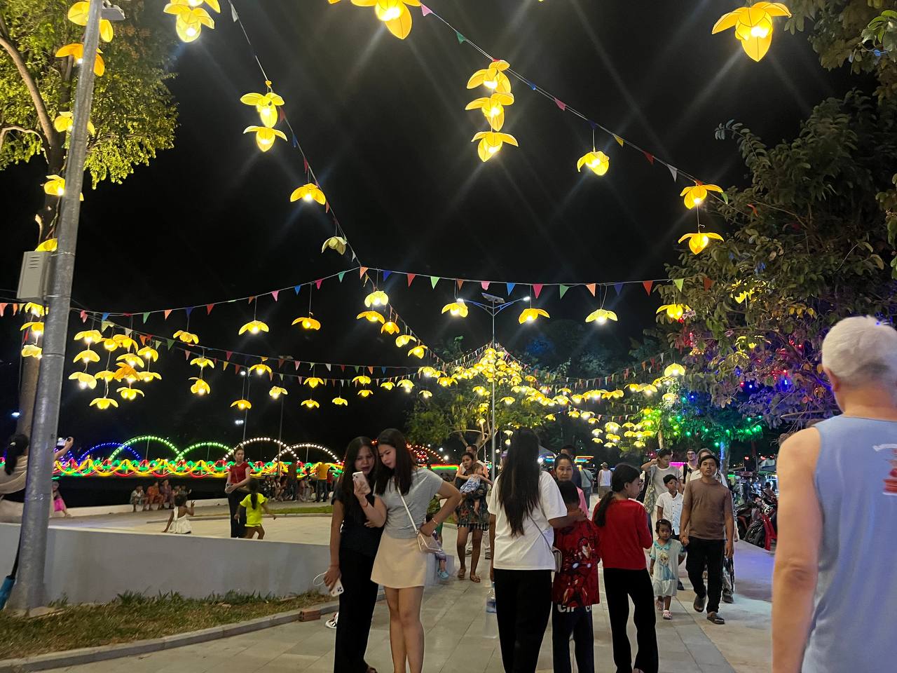  Battambang Street Food 